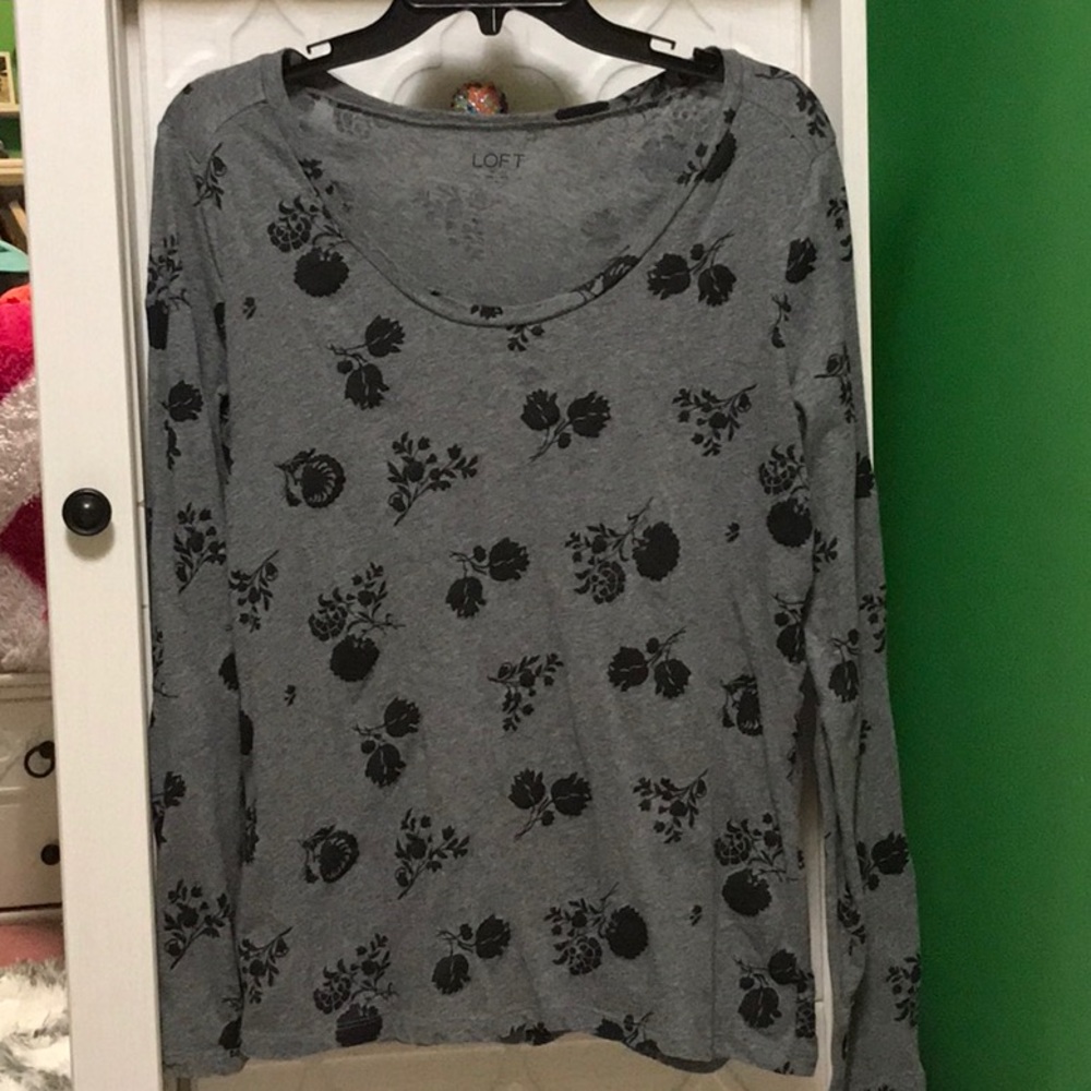 The Loft long sleeve top medium